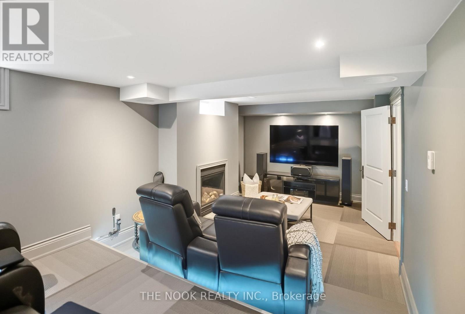 59 Queen Street, Whitby, Ontario  L1M 1C4 - Photo 39 - E12395128