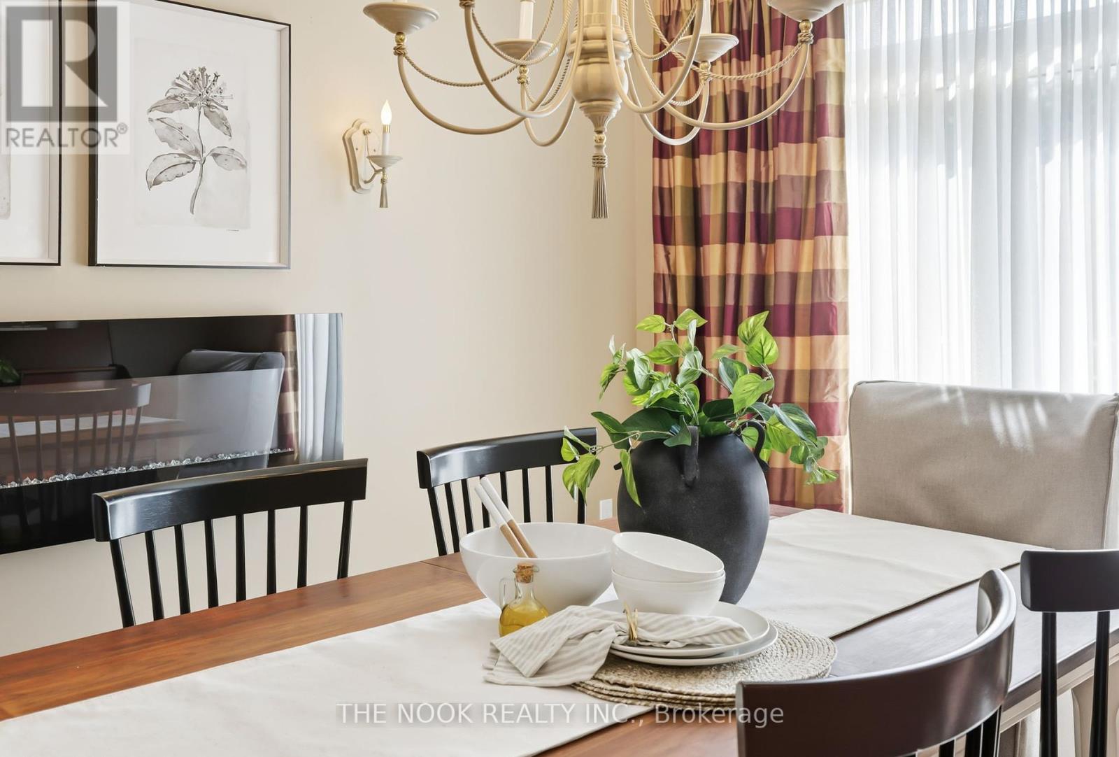 59 Queen Street, Whitby, Ontario  L1M 1C4 - Photo 8 - E12395128