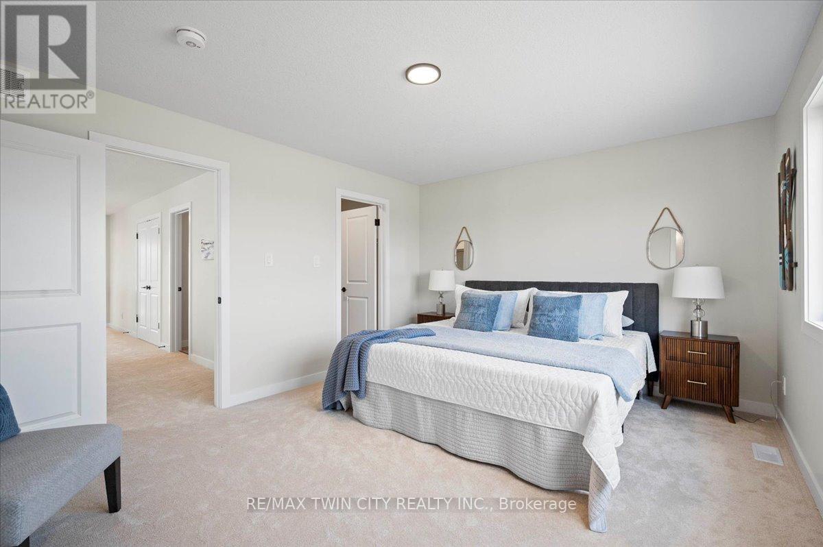 101 Clayton Street, West Perth, Ontario  N0K 1N0 - Photo 25 - X12384019