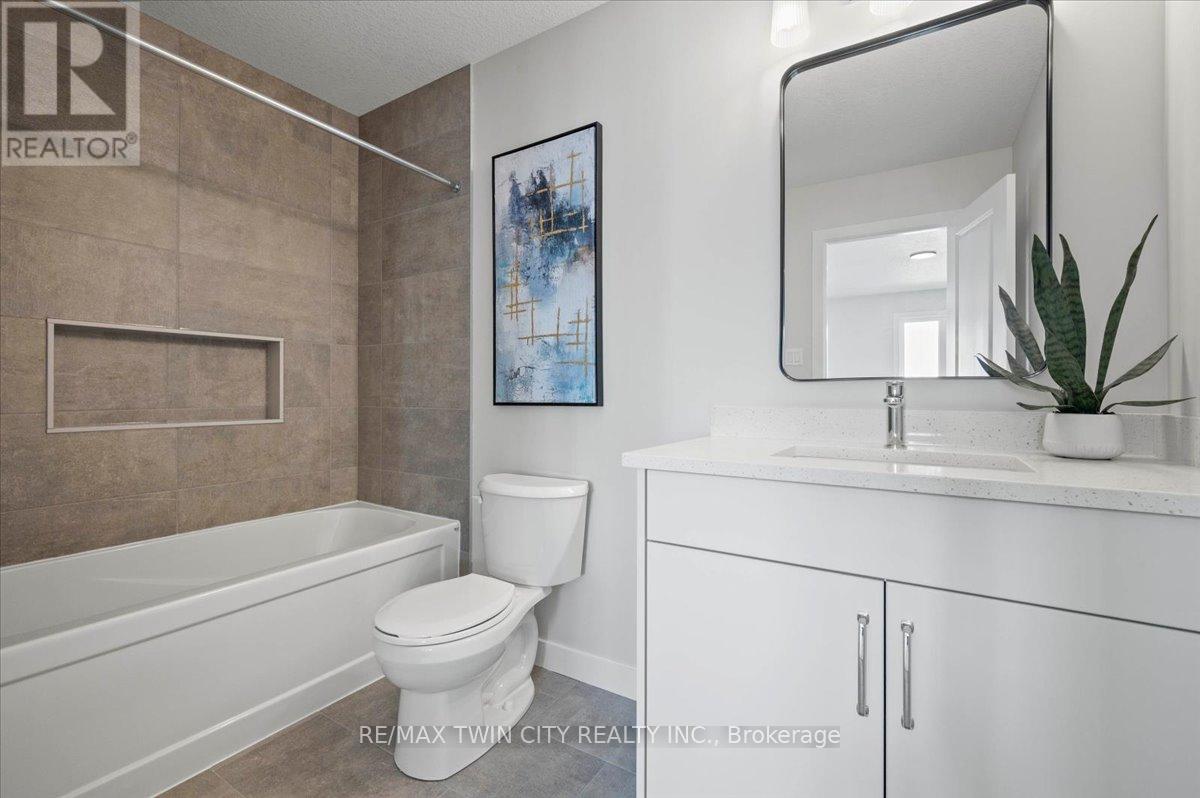 101 Clayton Street, West Perth, Ontario  N0K 1N0 - Photo 33 - X12384019