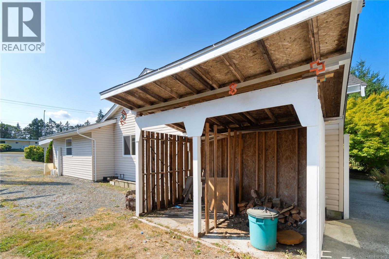 5634 Metral Dr, Nanaimo, British Columbia  V9T 2L3 - Photo 35 - 1013472