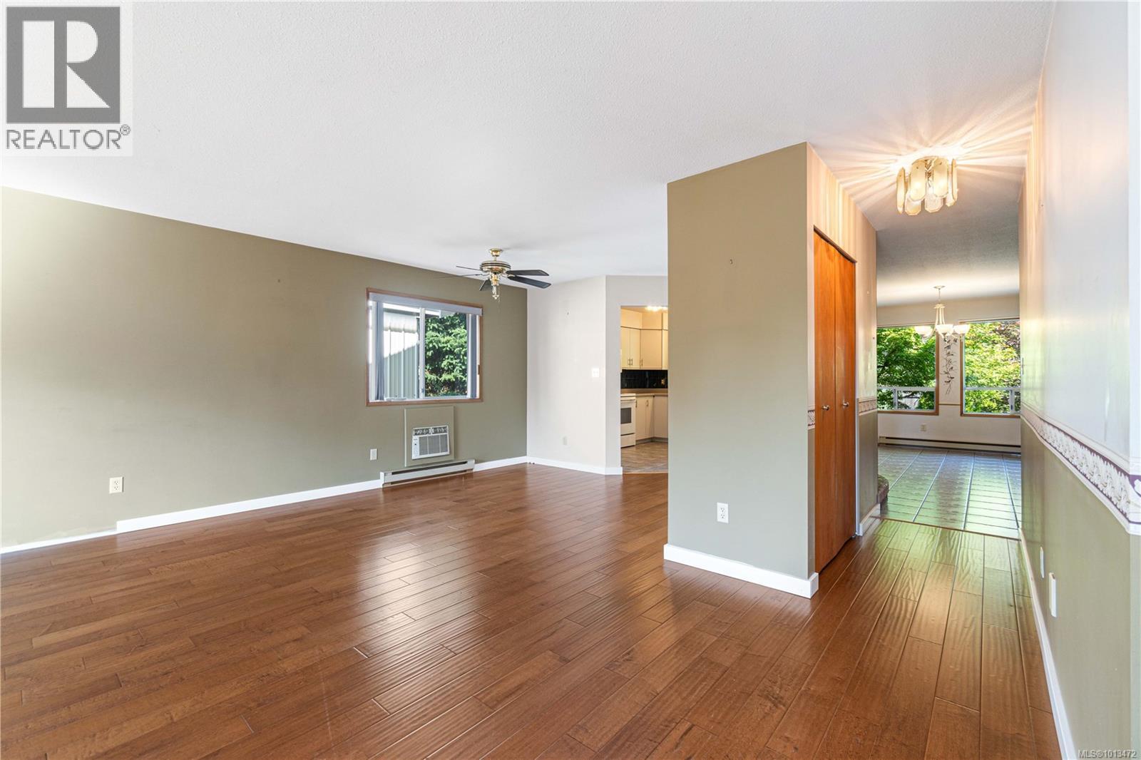 5634 Metral Dr, Nanaimo, British Columbia  V9T 2L3 - Photo 6 - 1013472