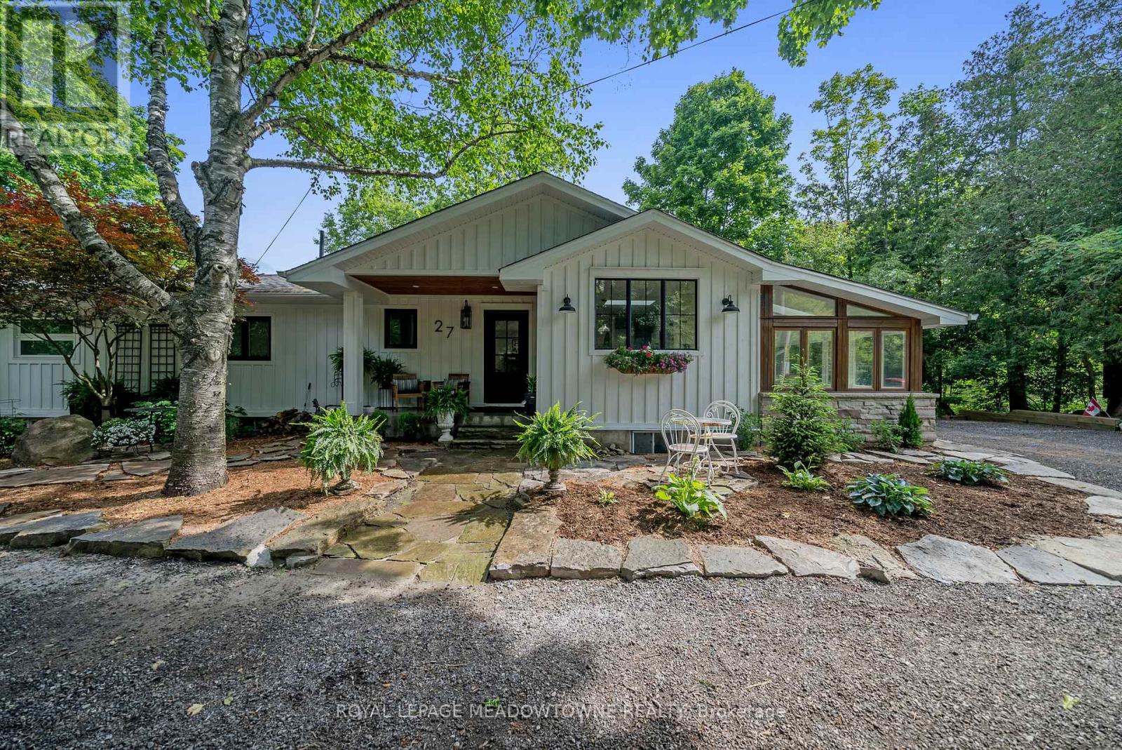 27 Tweedle Street, Halton Hills, Ontario  L7G 3S6 - Photo 49 - W12394933