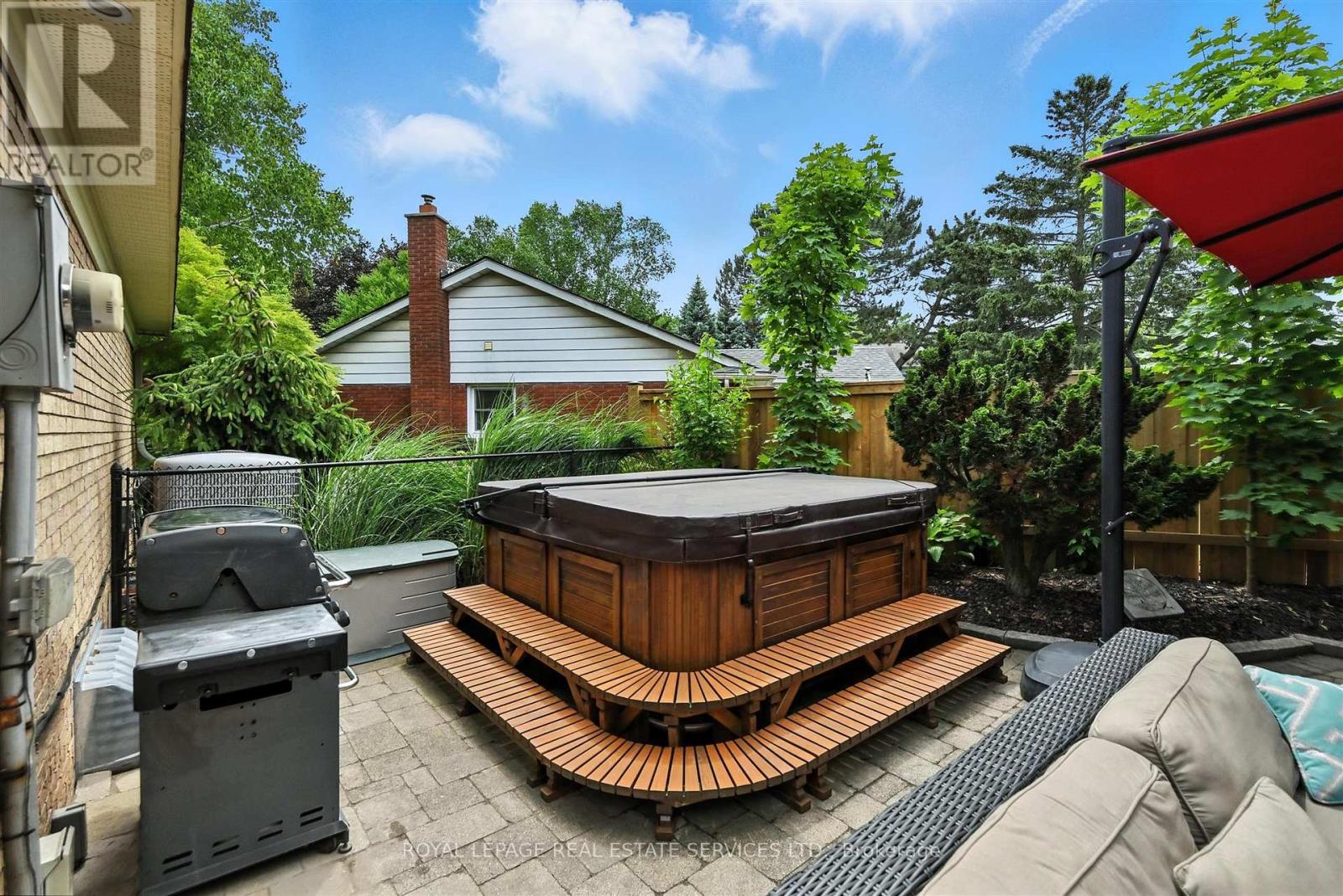 4240 Dunvegan Road, Burlington, Ontario  L7L 1P8 - Photo 44 - W12394946