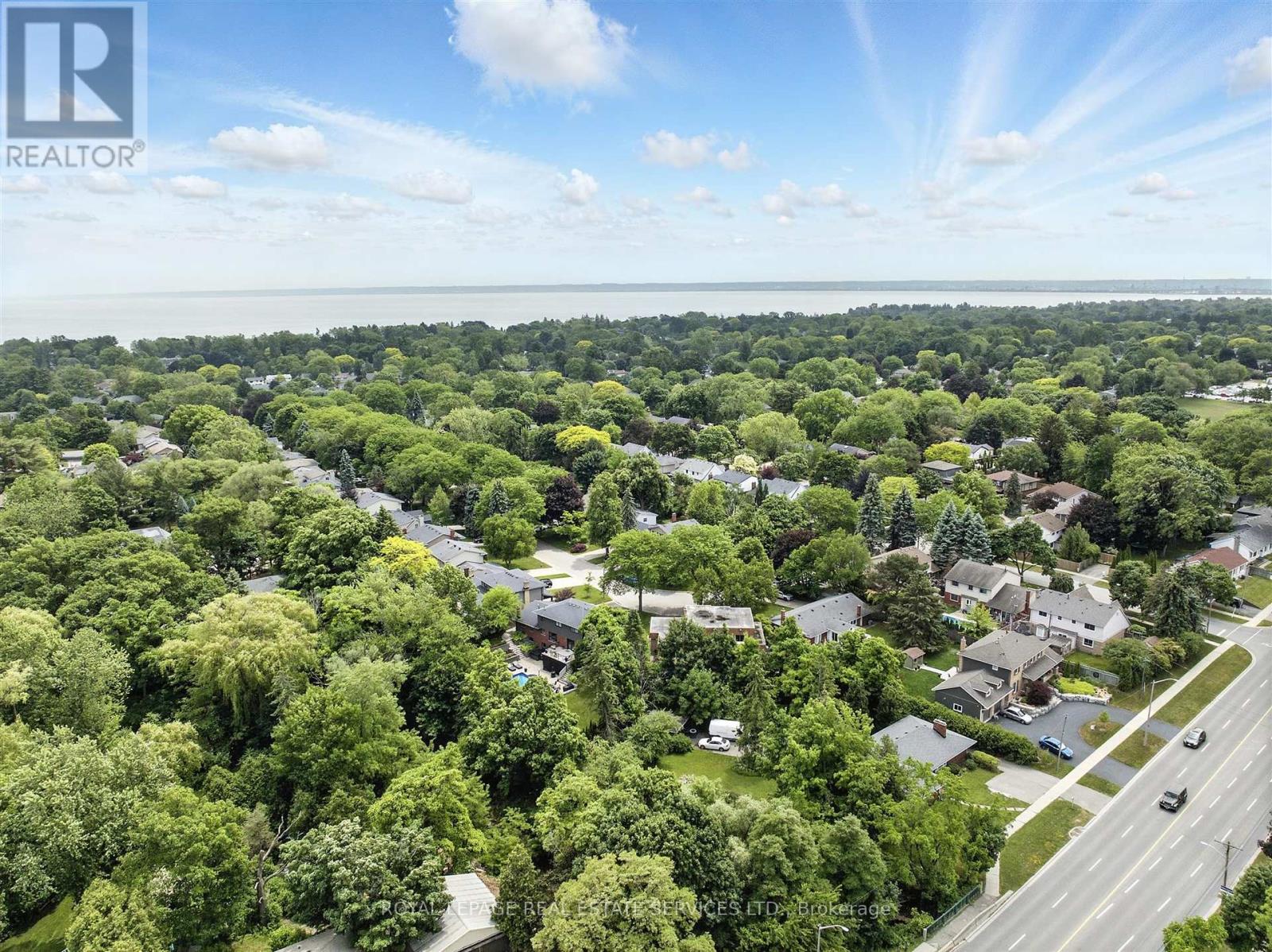 4240 Dunvegan Road, Burlington, Ontario  L7L 1P8 - Photo 48 - W12394946
