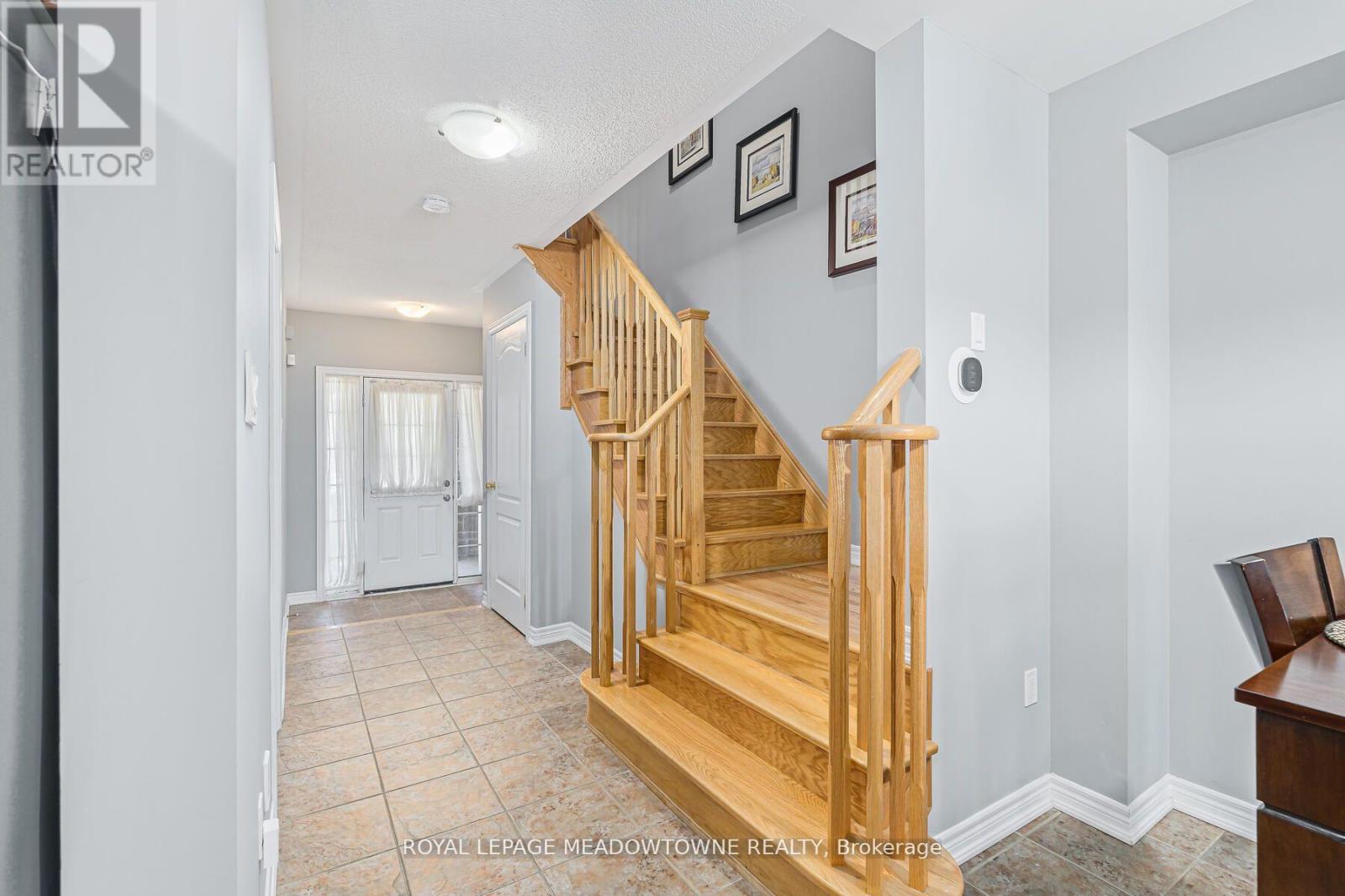 11 - 102 Cedarbrook Road, Brampton (Sandringham-Wellington), Ontario  L6R 0W4 - Photo 14 - W12394953