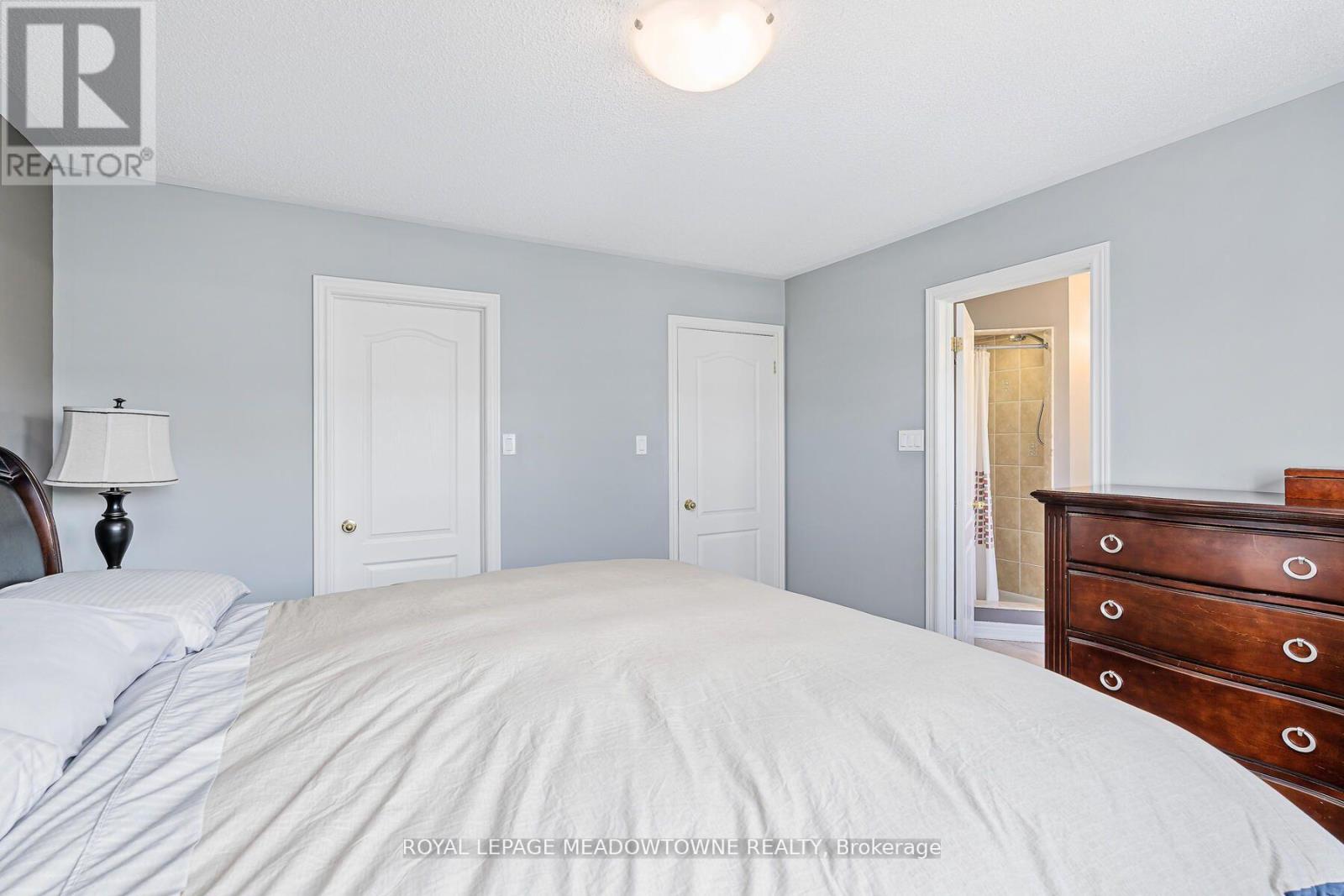11 - 102 Cedarbrook Road, Brampton (Sandringham-Wellington), Ontario  L6R 0W4 - Photo 17 - W12394953