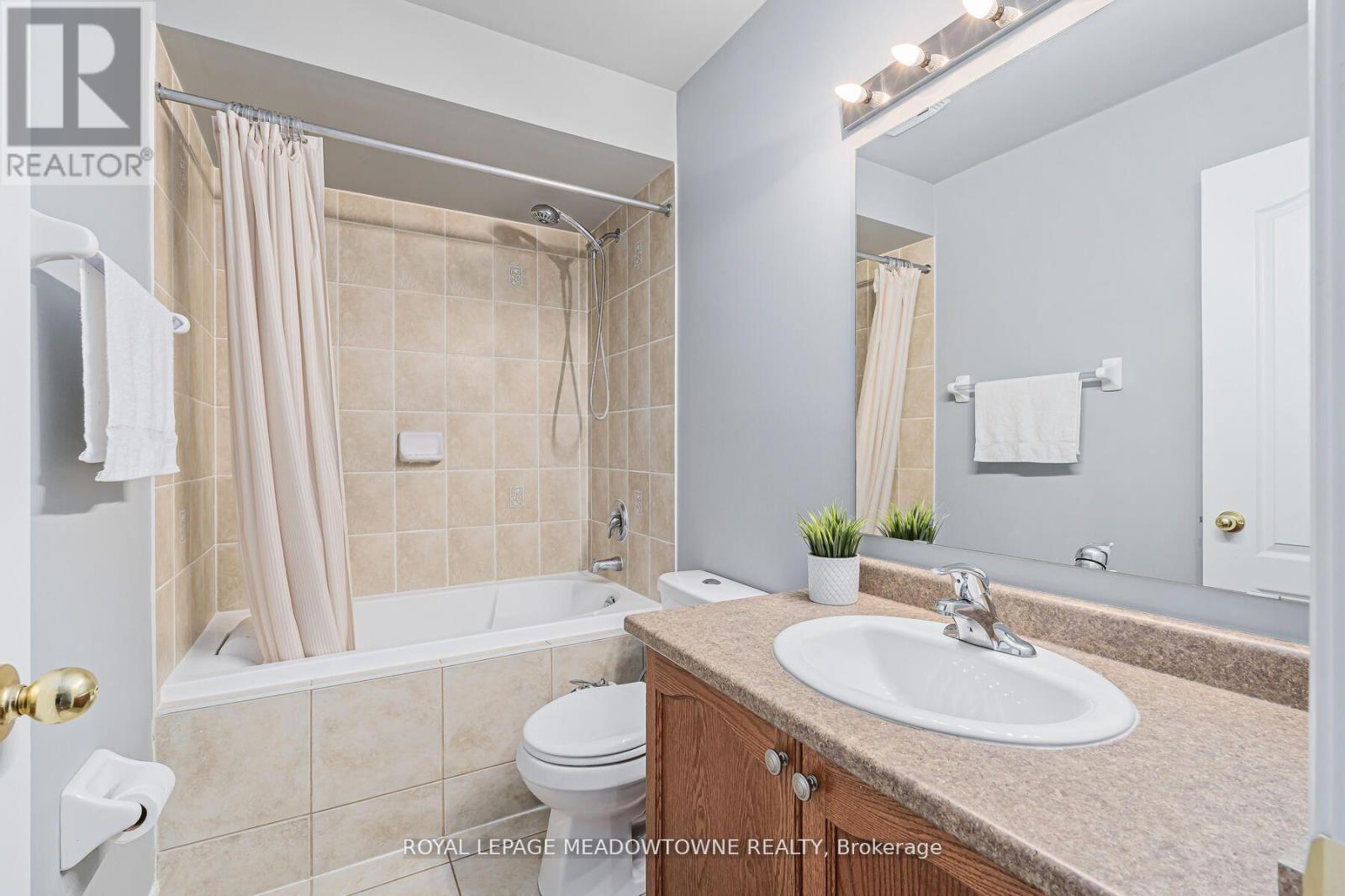 11 - 102 Cedarbrook Road, Brampton (Sandringham-Wellington), Ontario  L6R 0W4 - Photo 22 - W12394953