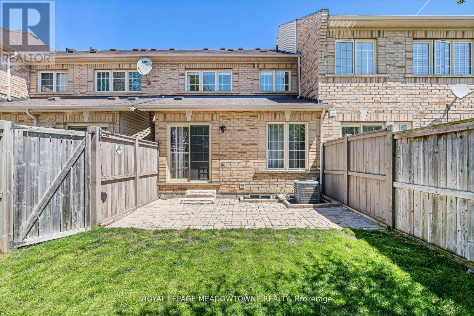 11 - 102 Cedarbrook Road, Brampton (Sandringham-Wellington), Ontario  L6R 0W4 - Photo 30 - W12394953