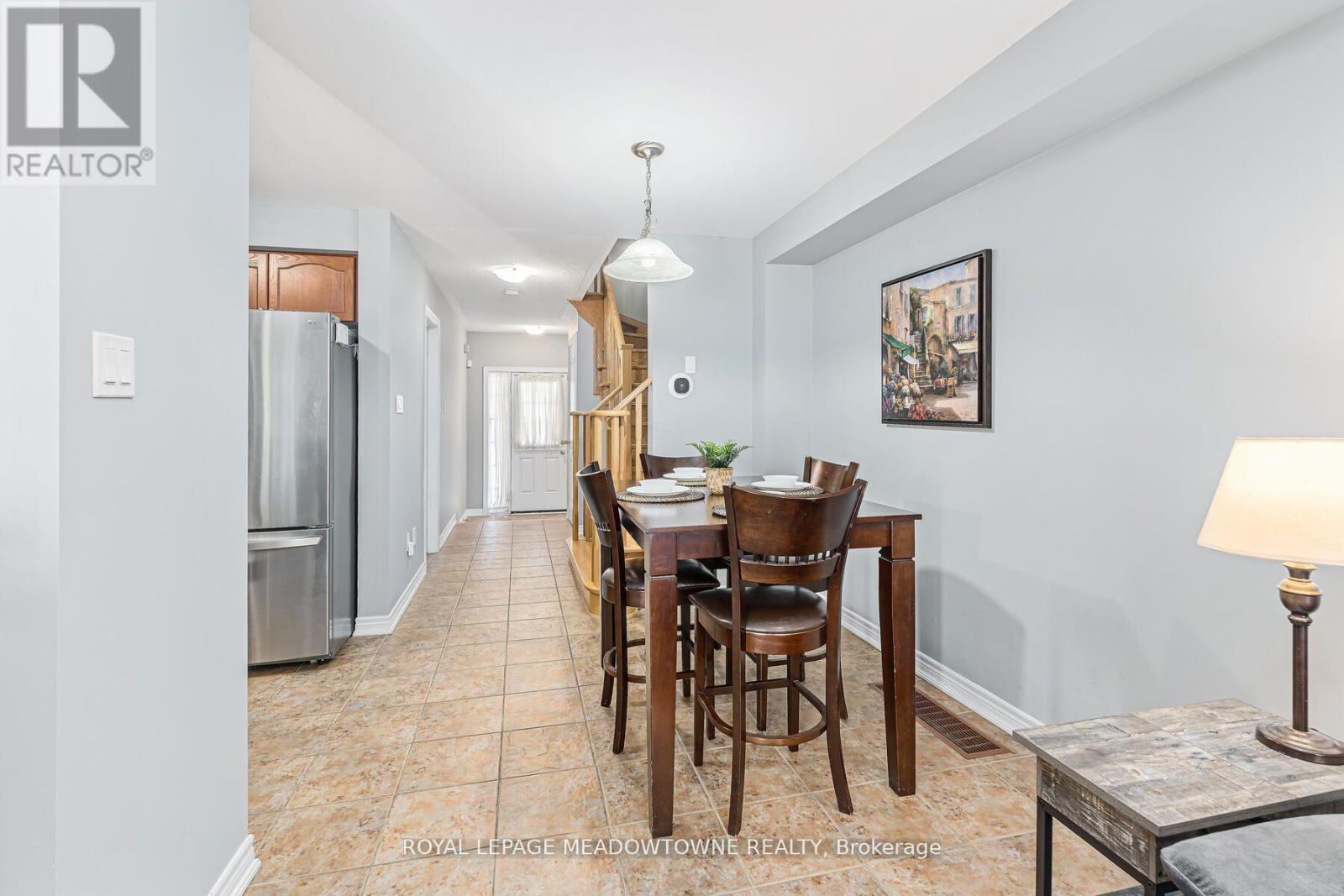 11 - 102 Cedarbrook Road, Brampton (Sandringham-Wellington), Ontario  L6R 0W4 - Photo 7 - W12394953