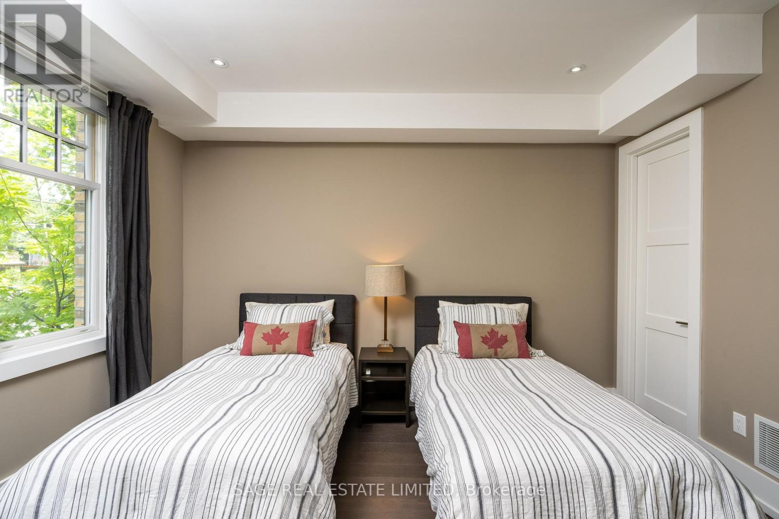 3 Sylvan Avenue, Toronto, Ontario  M6H 0C4 - Photo 19 - C12391949