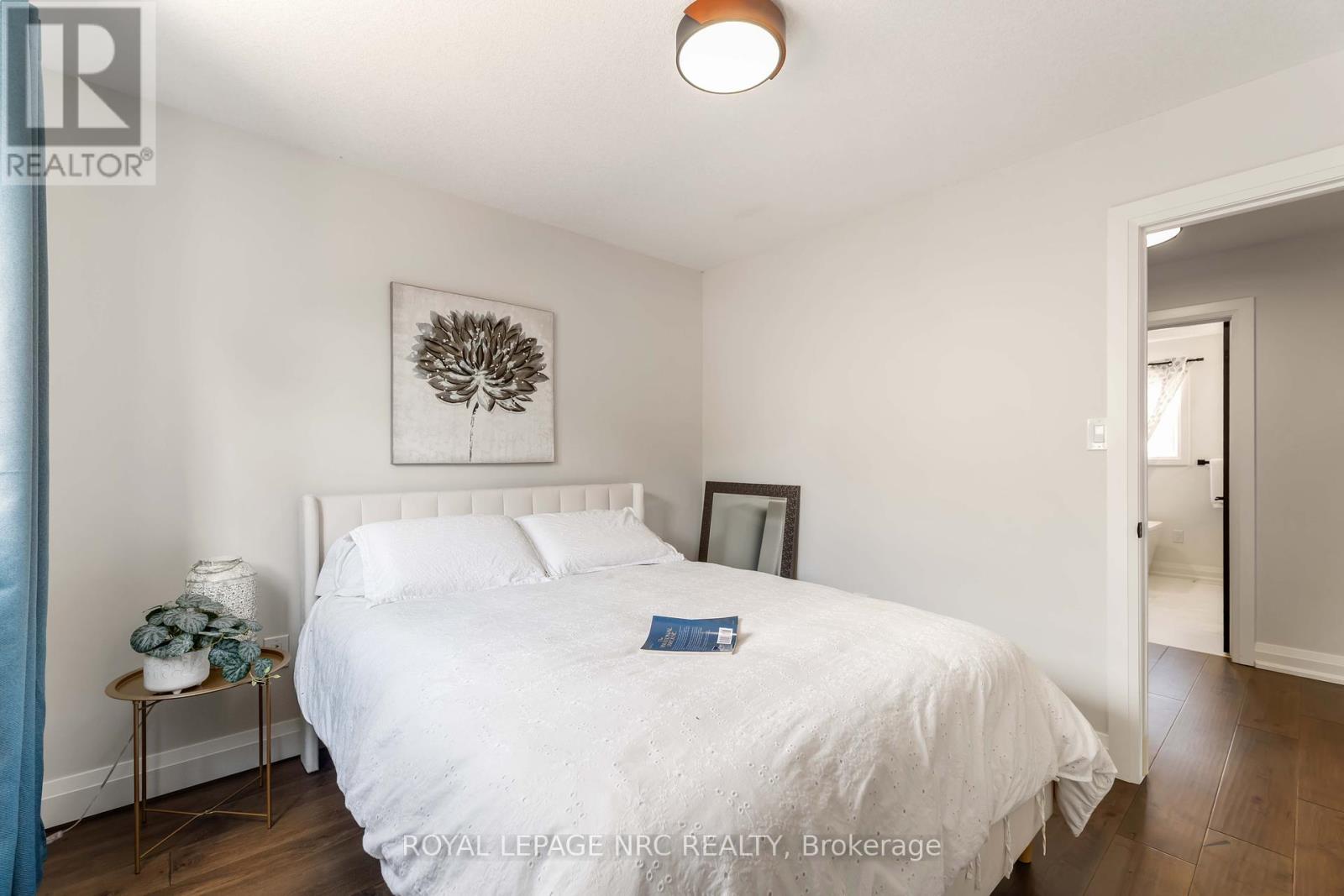 3680 Weinbrenner Road, Niagara Falls, Ontario  L2G 7Y4 - Photo 14 - X12395070