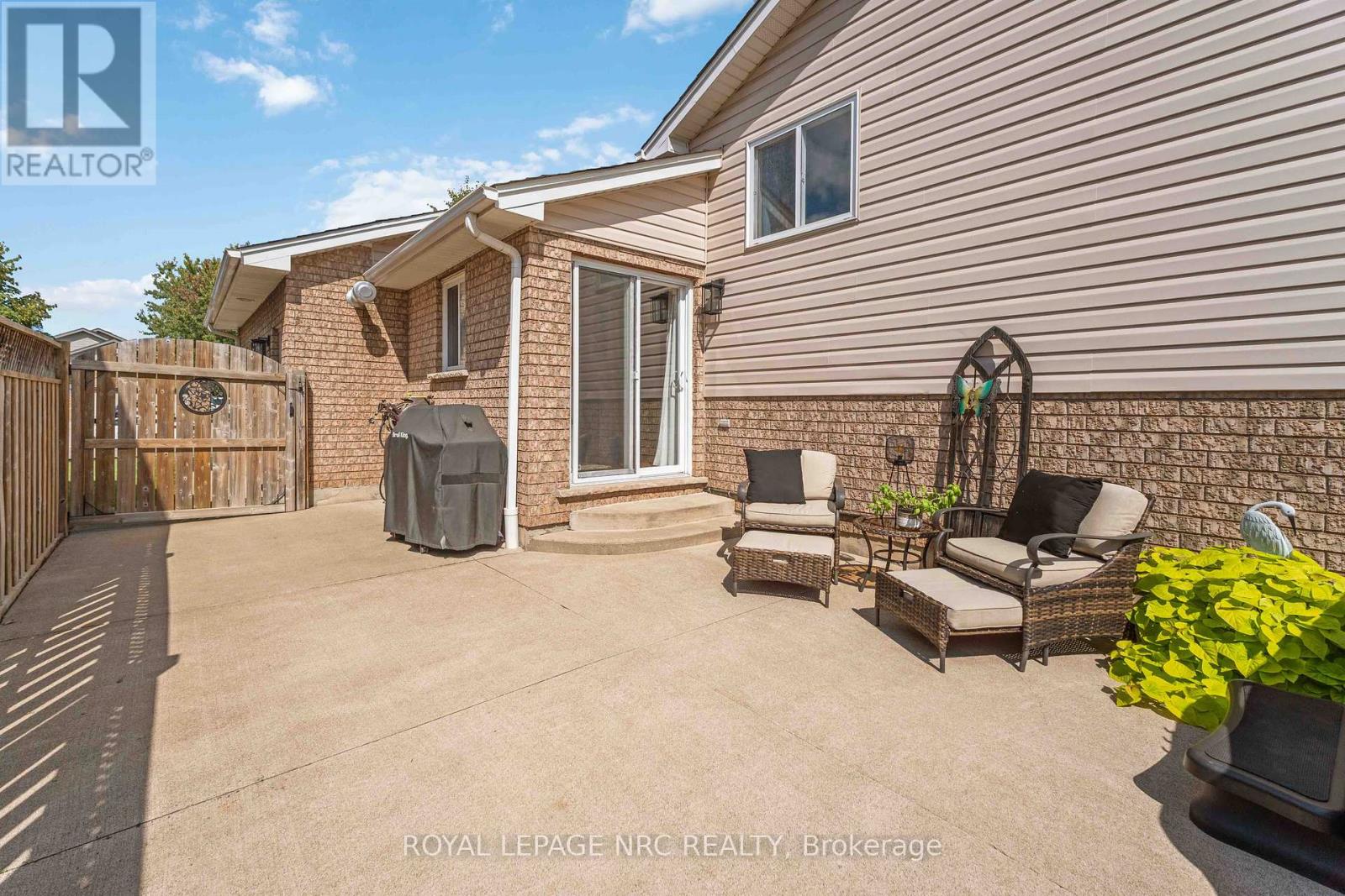 3680 Weinbrenner Road, Niagara Falls, Ontario  L2G 7Y4 - Photo 31 - X12395070