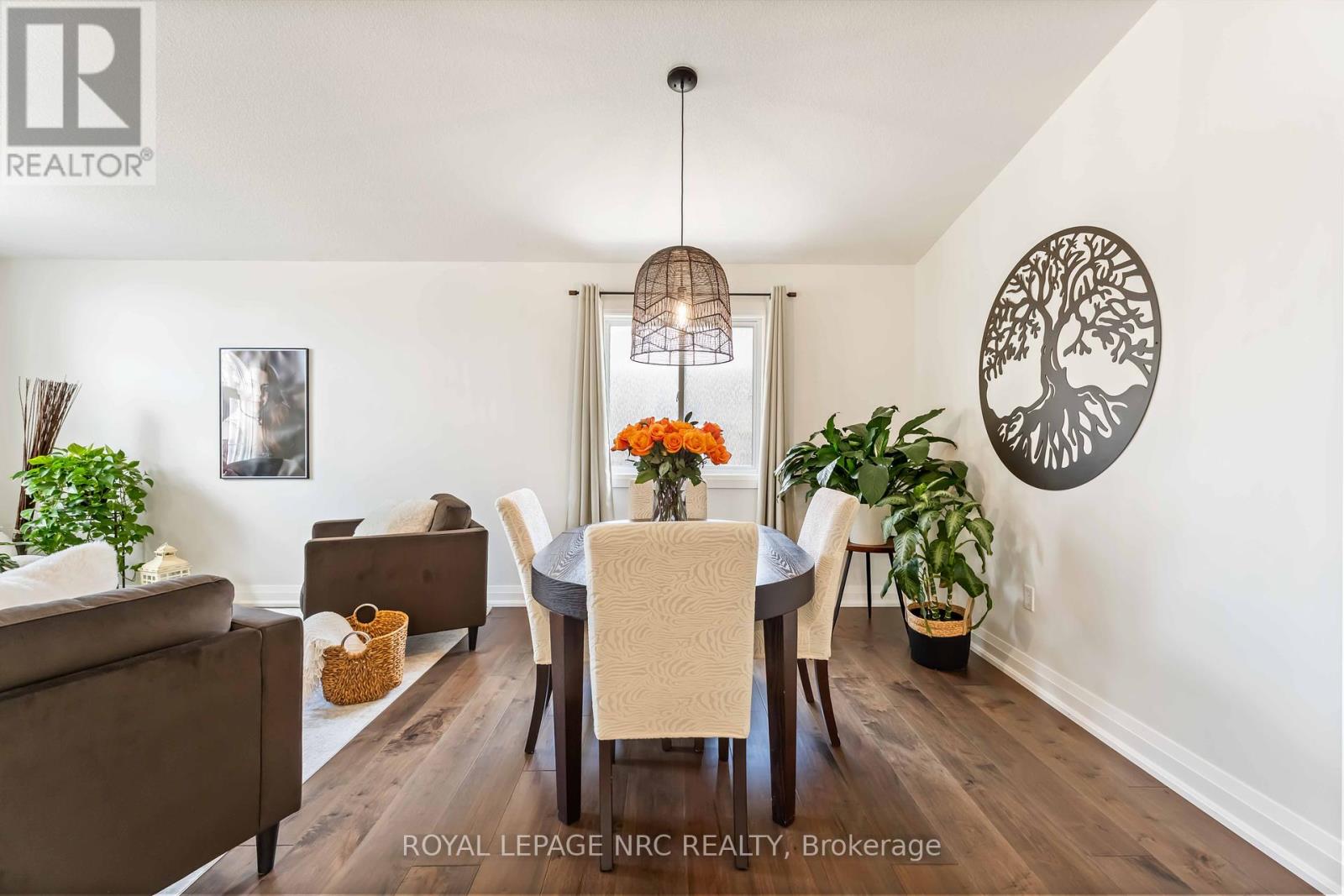 3680 Weinbrenner Road, Niagara Falls, Ontario  L2G 7Y4 - Photo 7 - X12395070