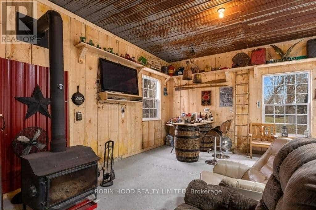 76 Dover Street, Haldimand, Ontario  N1A 2W6 - Photo 10 - X12394947