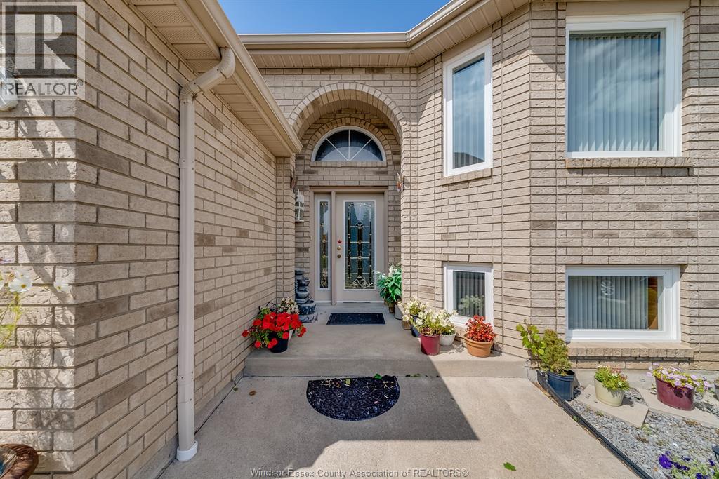 1078 Imperial, Windsor, Ontario  N9G 2T4 - Photo 6 - 25023027