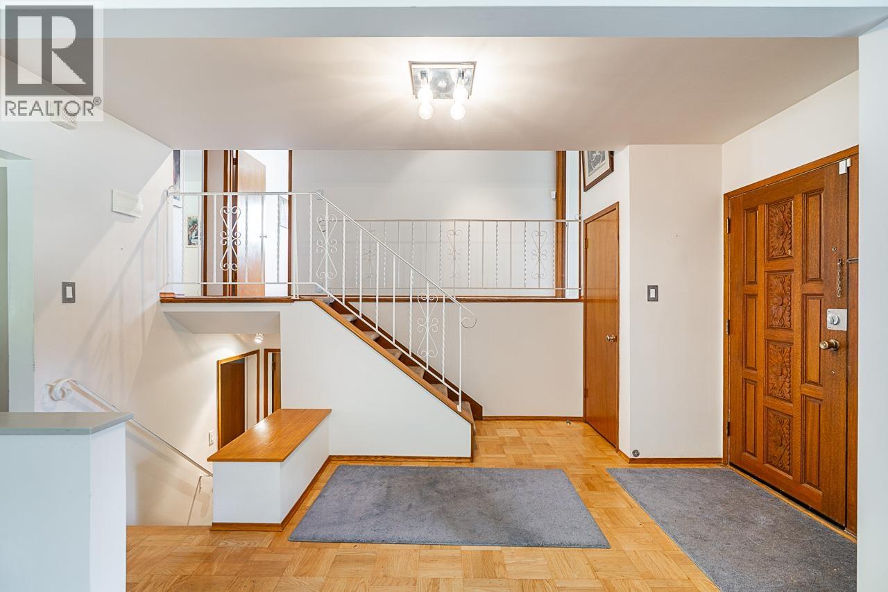 6637 Ash Street, Vancouver, British Columbia  V6P 3K3 - Photo 6 - R3046121