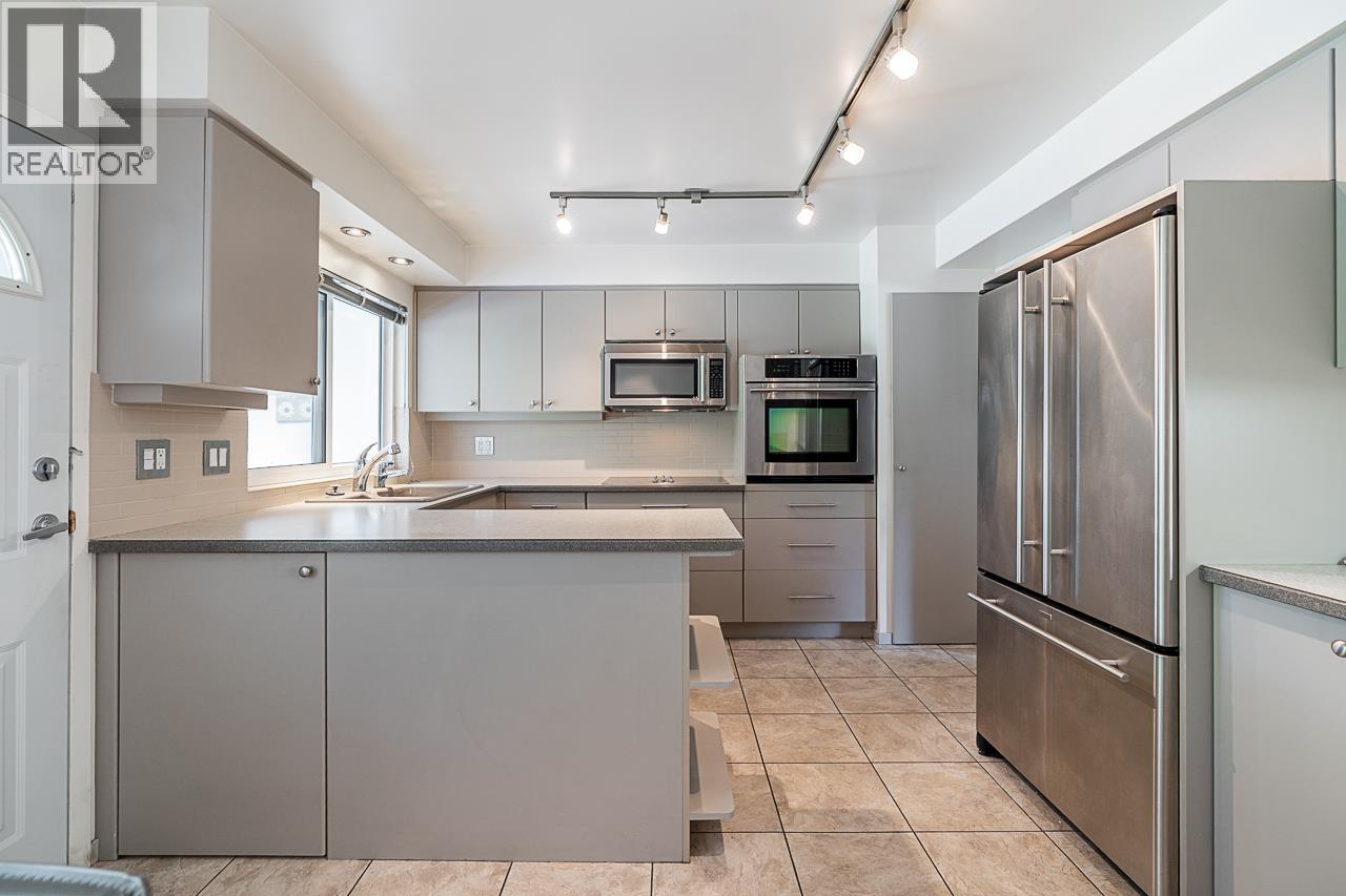 6637 Ash Street, Vancouver, British Columbia  V6P 3K3 - Photo 14 - R3046121