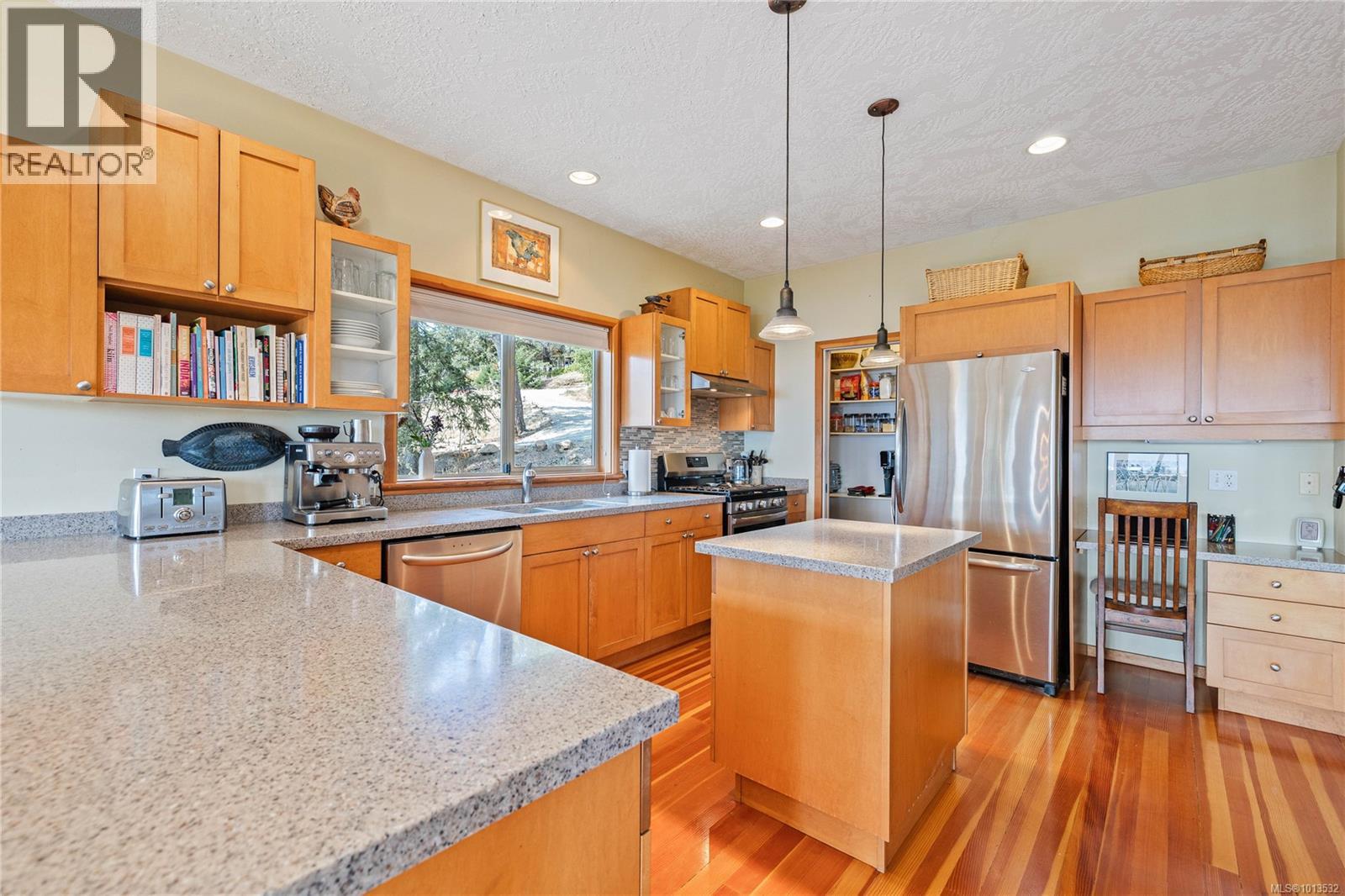 235 Canvasback Pl, Salt Spring, British Columbia  V8K 2W5 - Photo 13 - 1013532