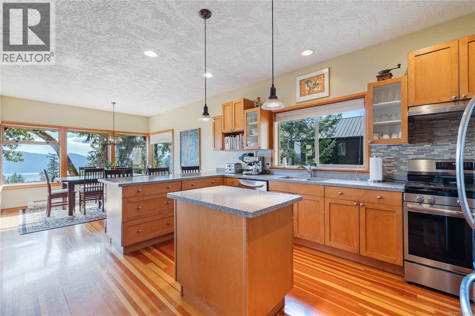 235 Canvasback Pl, Salt Spring, British Columbia  V8K 2W5 - Photo 14 - 1013532