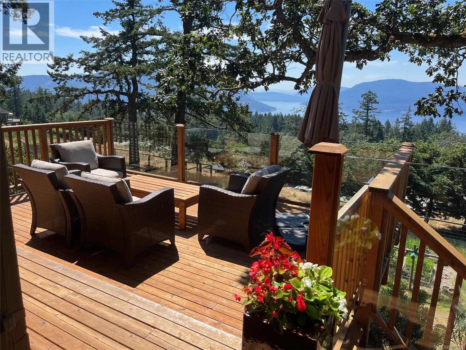 235 Canvasback Pl, Salt Spring, British Columbia  V8K 2W5 - Photo 4 - 1013532