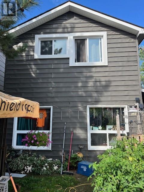 325 Montague Avenue, Greater Sudbury, Ontario  P3C 4G4 - Photo 1 - 2124612