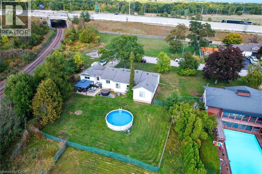 68 Atkinson Boulevard, Dundas, Ontario  L9H 7A7 - Photo 14 - 40768391