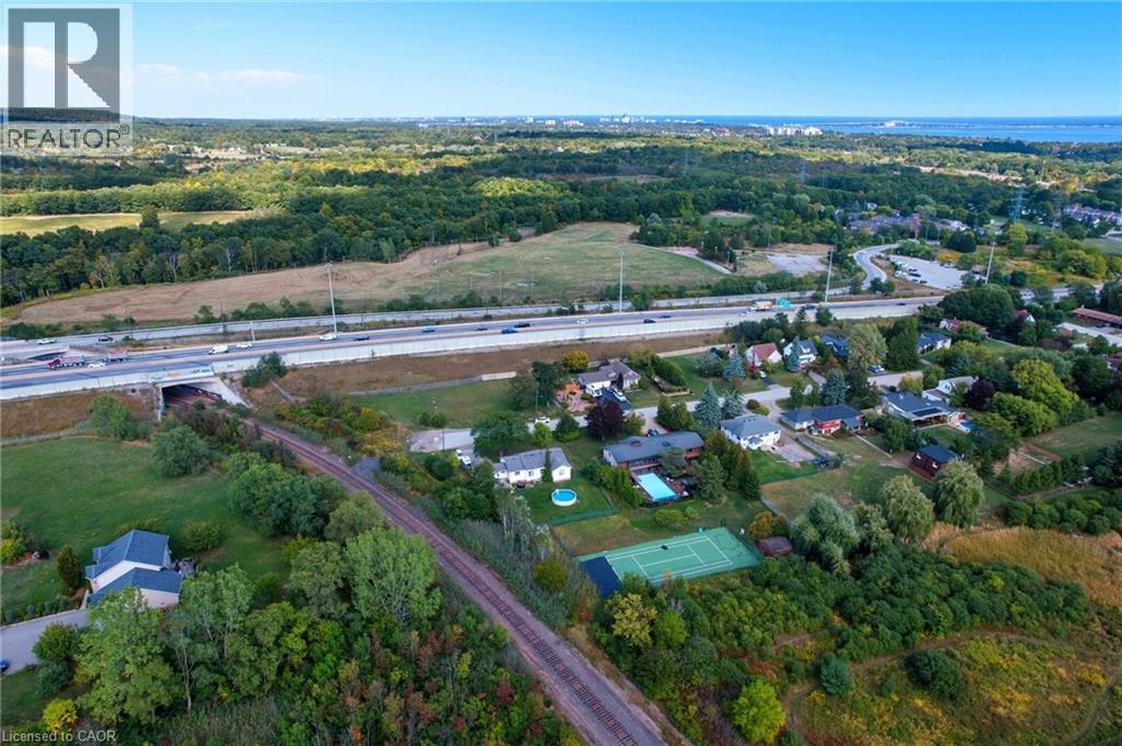 68 Atkinson Boulevard, Dundas, Ontario  L9H 7A7 - Photo 15 - 40768391