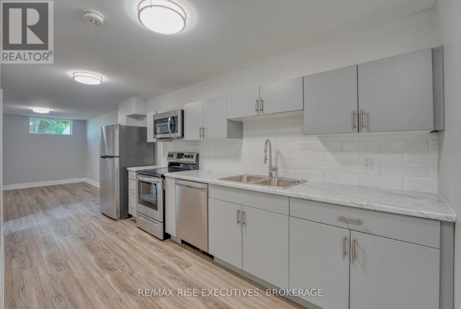 2 - 597 Gavin Court, Kingston, Ontario  K7M 8B8 - Photo 4 - X12395210