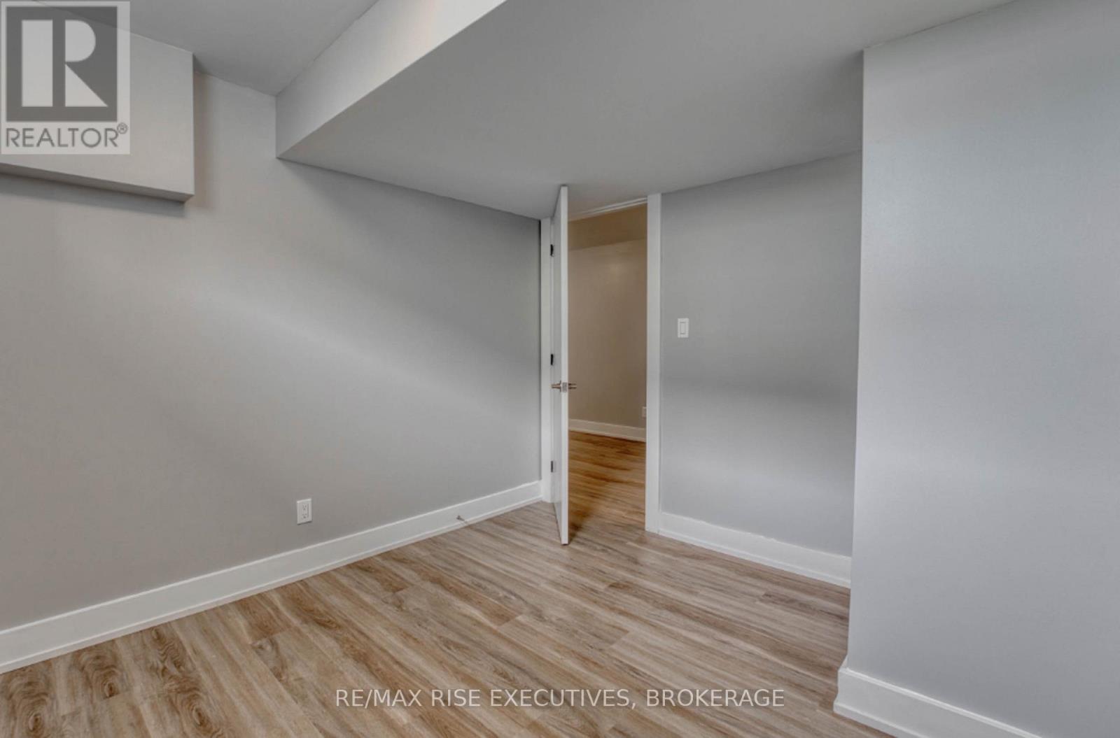 2 - 597 Gavin Court, Kingston, Ontario  K7M 8B8 - Photo 7 - X12395210