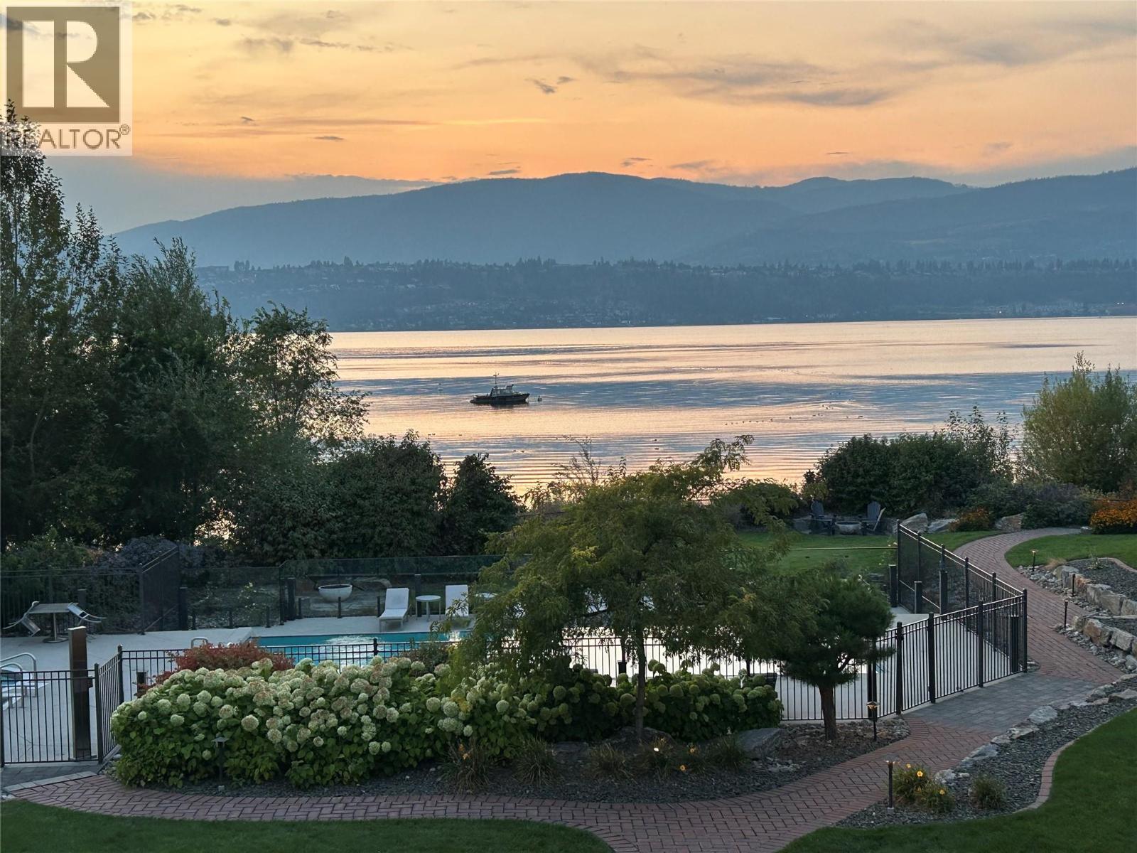 3756 Lakeshore Road Unit# 4, Kelowna, British Columbia  V1W 3L4 - Photo 57 - 10362264