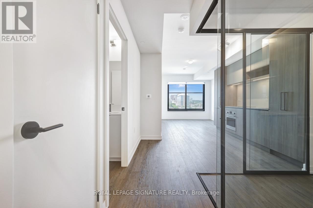 611 - 181 Sterling Road, Toronto, Ontario  M6R 2B2 - Photo 3 - C12395104