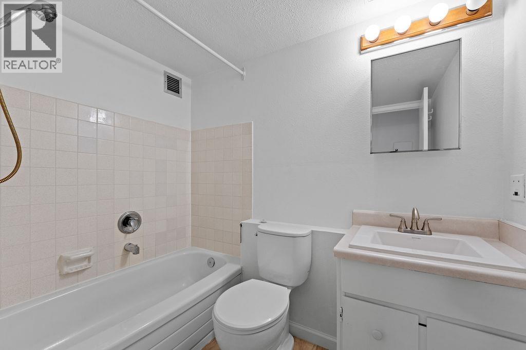 222 1333 Hornby Street, Vancouver, British Columbia  V6Z 2C1 - Photo 25 - R3046089
