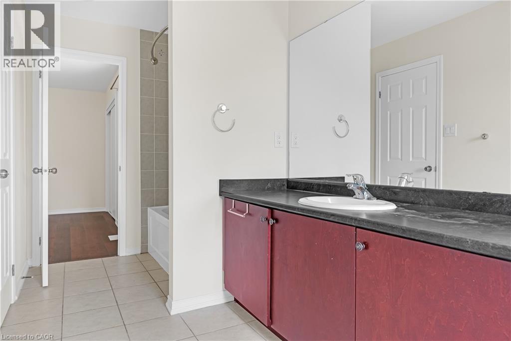 8561 Dogwood Crescent, Niagara Falls, Ontario  L2H 0K7 - Photo 15 - 40767060