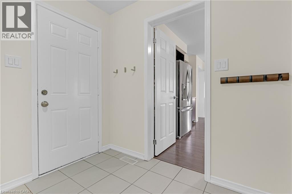 8561 Dogwood Crescent, Niagara Falls, Ontario  L2H 0K7 - Photo 10 - 40767060