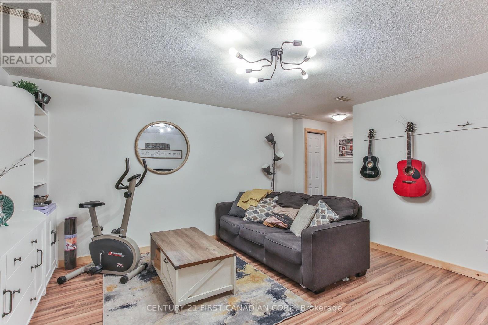 205 Carnegie Street, Ingersoll, Ontario  N5C 1L1 - Photo 31 - X12395169