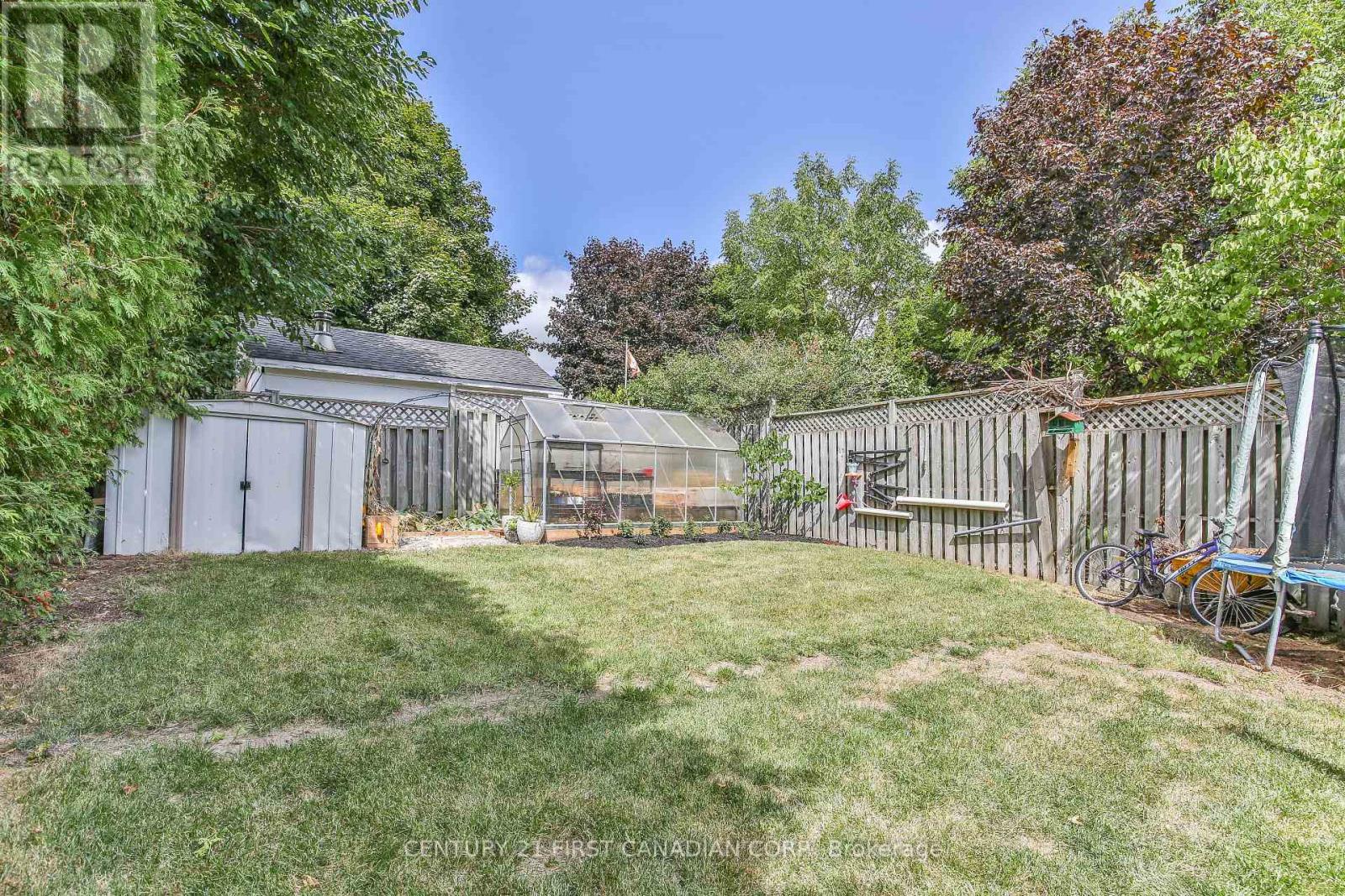 205 Carnegie Street, Ingersoll, Ontario  N5C 1L1 - Photo 42 - X12395169