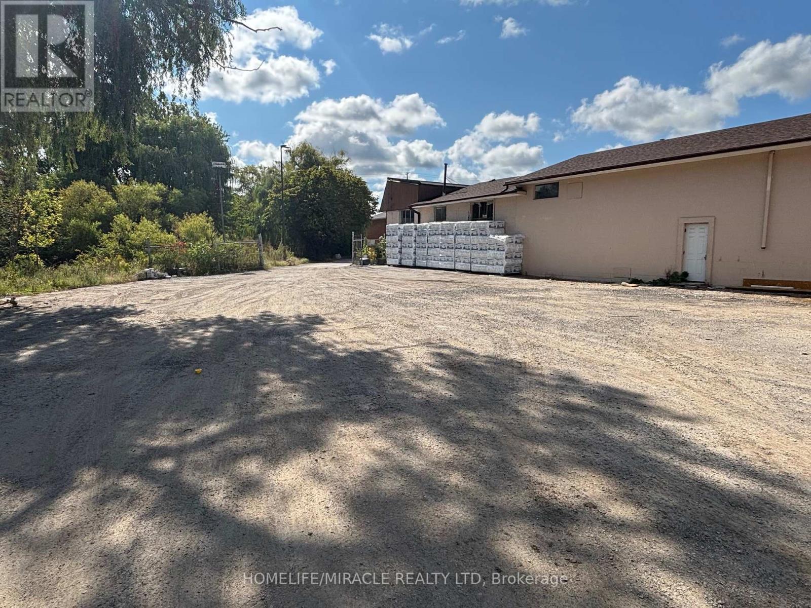 1 - 3153 - 3155 Steeles Avenue, Milton, Ontario  L9T 2V4 - Photo 18 - W12349703