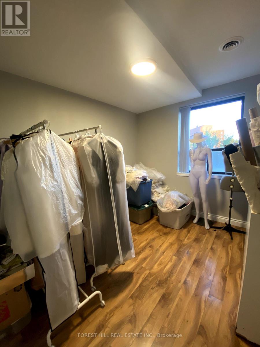 202 - 16 Northwestern Avenue, Toronto, Ontario  M6M 5E5 - Photo 16 - W12385307