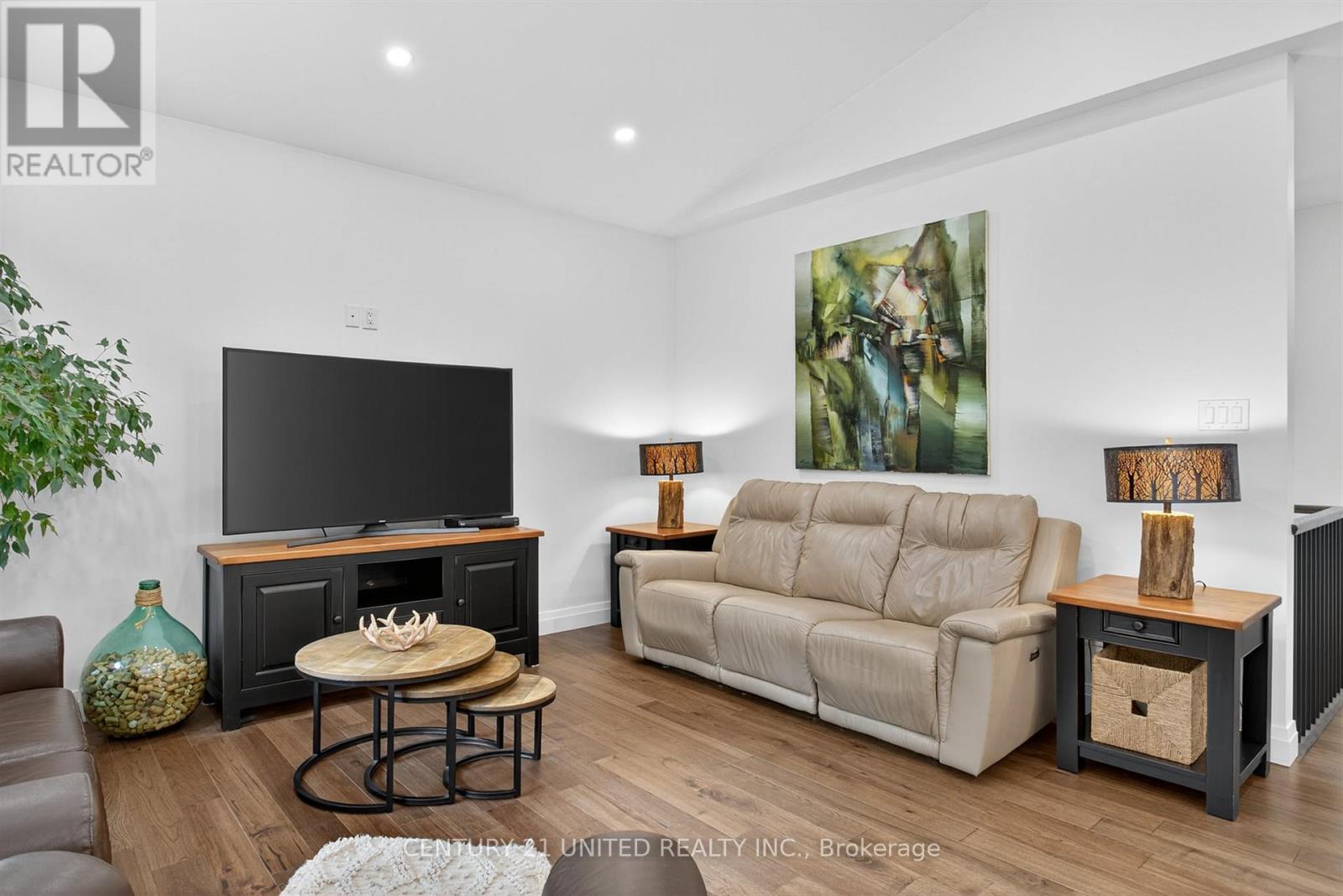 322 Elbow Point Road, Trent Lakes, Ontario  K0L 1J0 - Photo 7 - X12394360