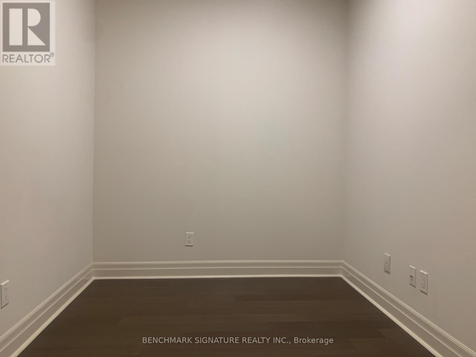 706 - 8130 Birchmount Road, Markham, Ontario  L6G 0E4 - Photo 4 - N12395020