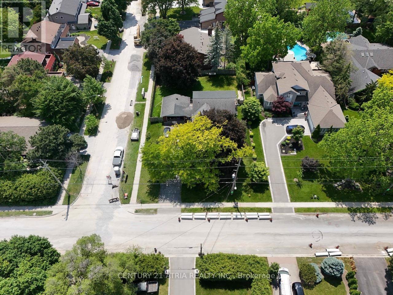 203 Church Street, Markham (Markham Village), Ontario  L3P 2M6 - Photo 15 - N12395037