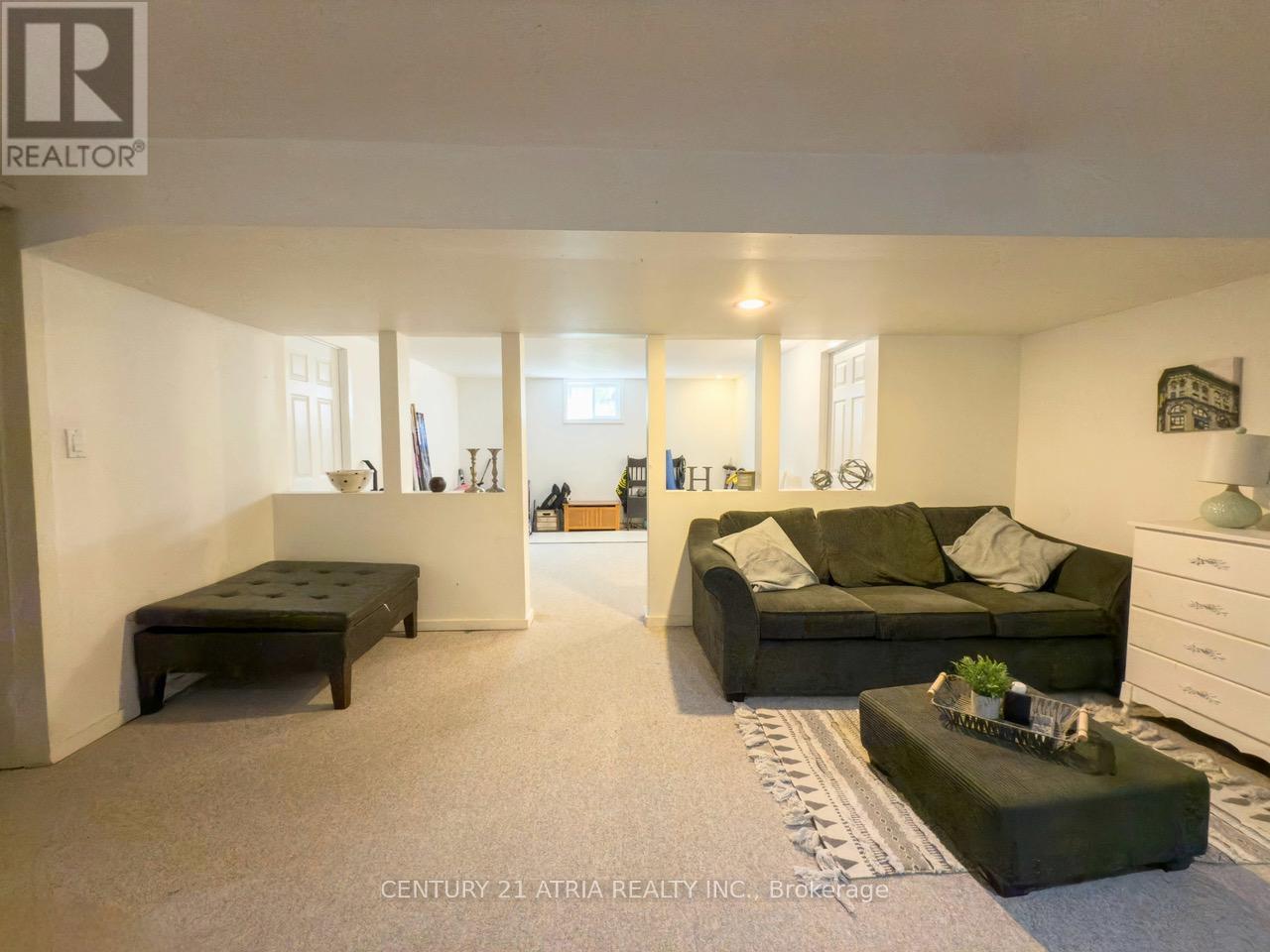 203 Church Street, Markham (Markham Village), Ontario  L3P 2M6 - Photo 8 - N12395037