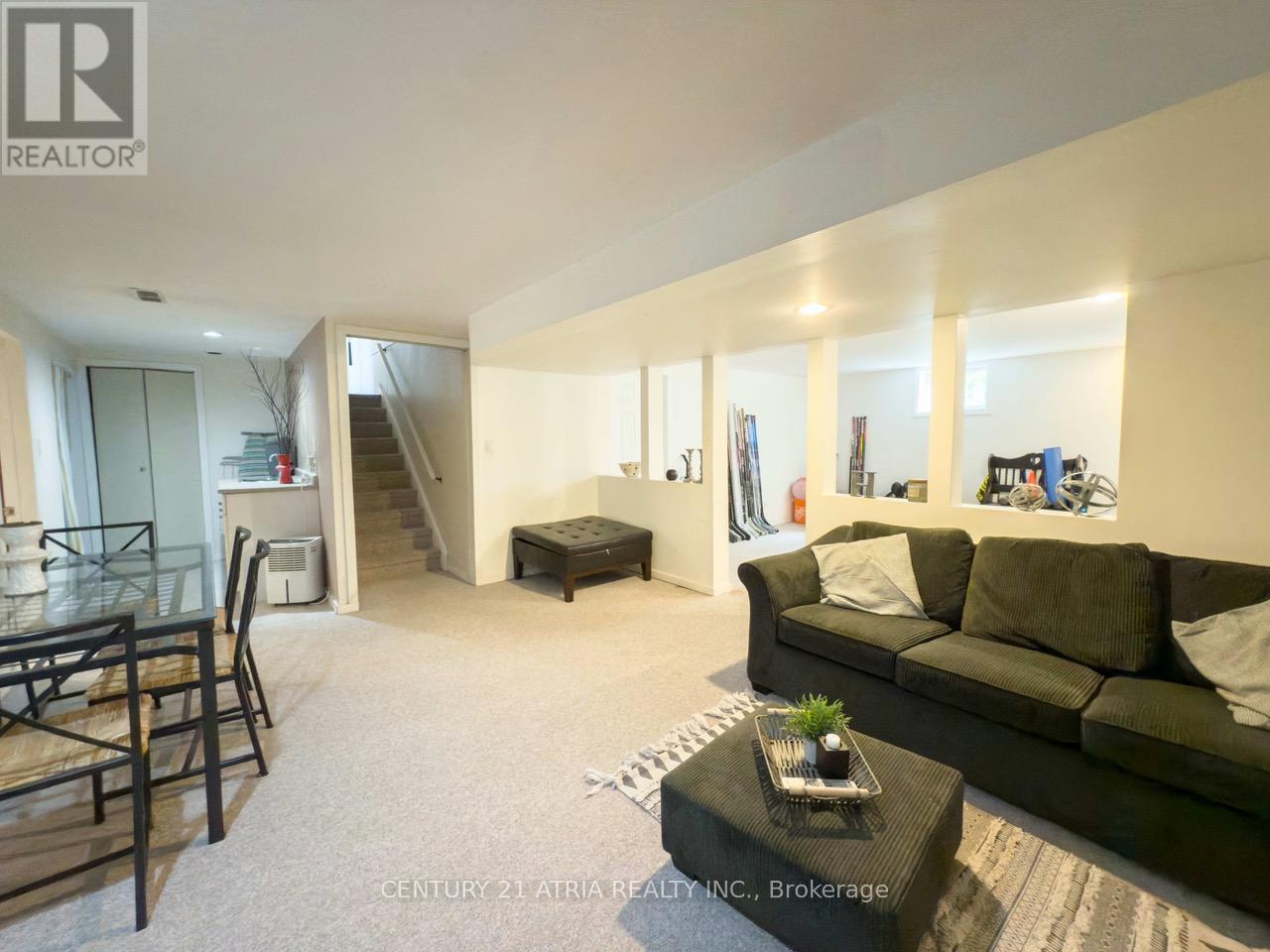 203 Church Street, Markham (Markham Village), Ontario  L3P 2M6 - Photo 9 - N12395037