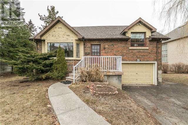 90 Arnold Avenue, Vaughan (Crestwood-Springfarm-Yorkhill), Ontario  L4J 1B5 - Photo 1 - N12395078