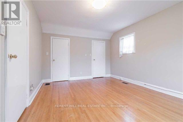 90 Arnold Avenue, Vaughan (Crestwood-Springfarm-Yorkhill), Ontario  L4J 1B5 - Photo 10 - N12395078