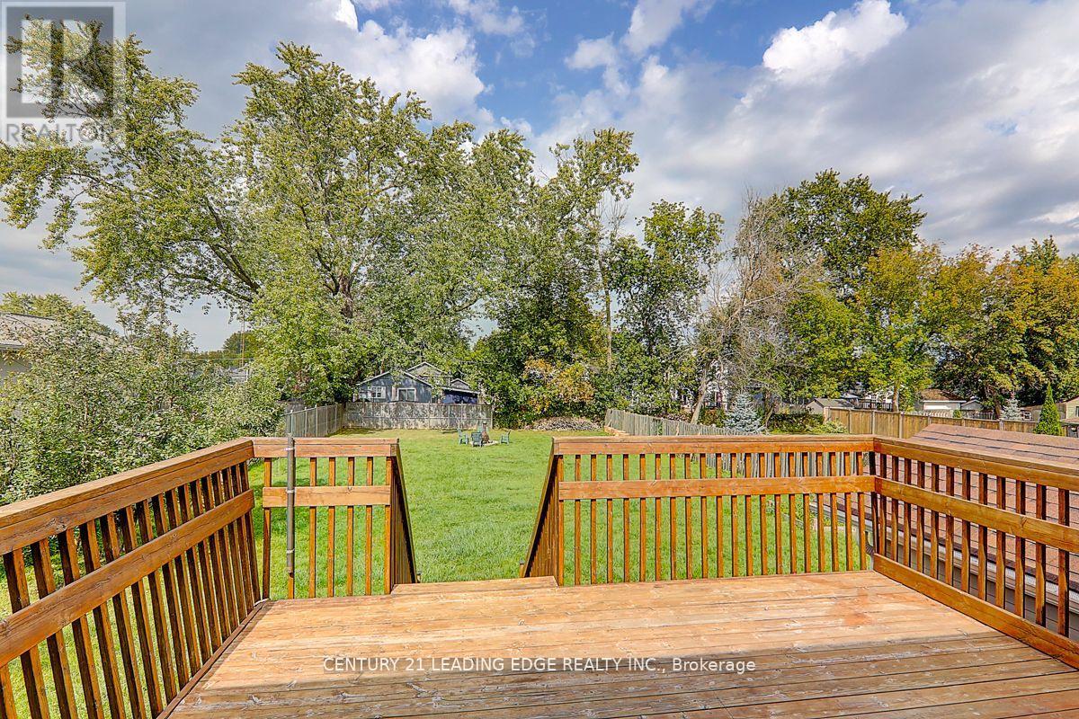346 Annshiela Drive, Georgina, Ontario  L4P 3A5 - Photo 21 - N12395091
