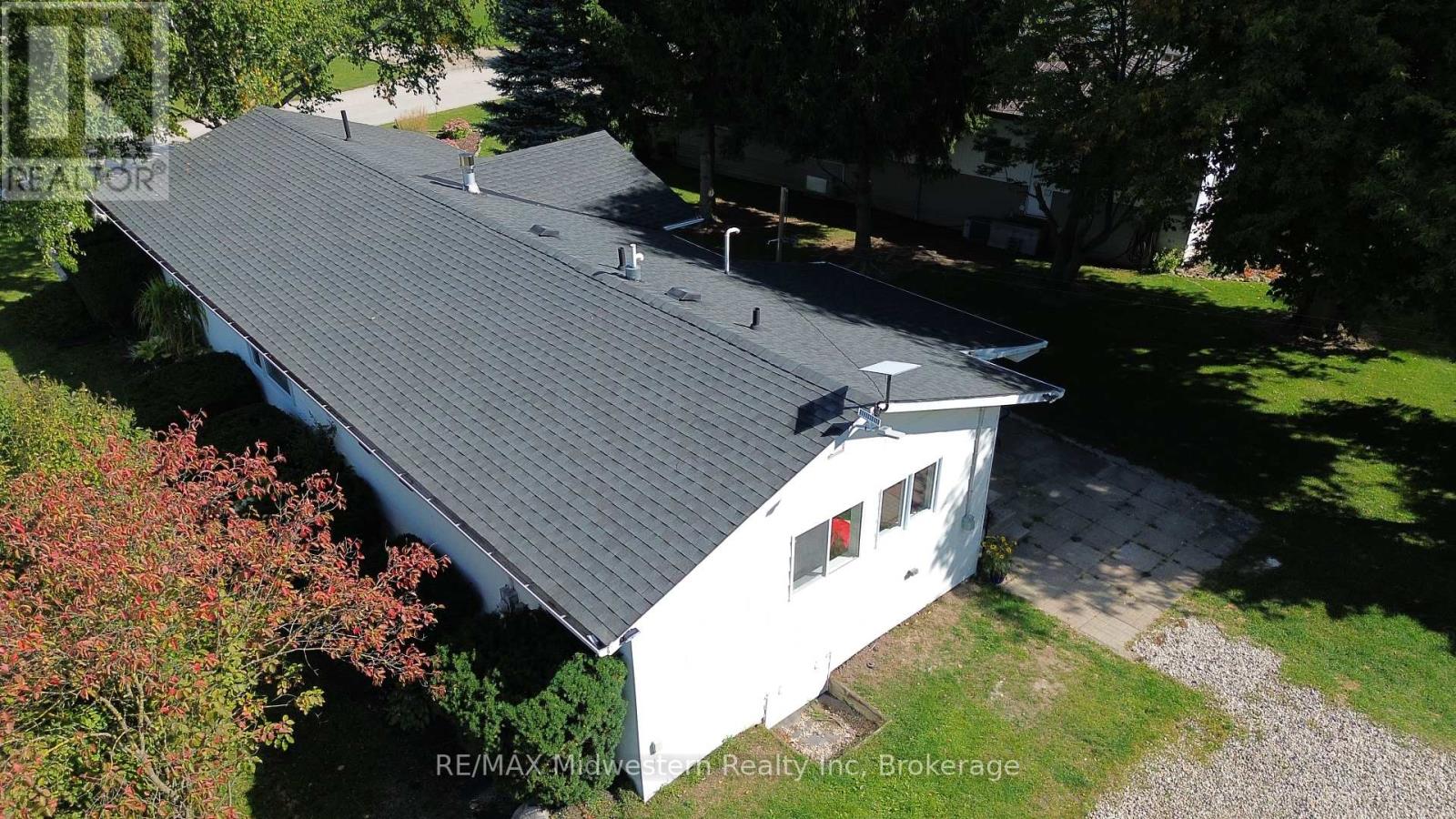 15 - 450 Tremaine Avenue E, North Perth, Ontario  N4W 3G9 - Photo 16 - X12395161