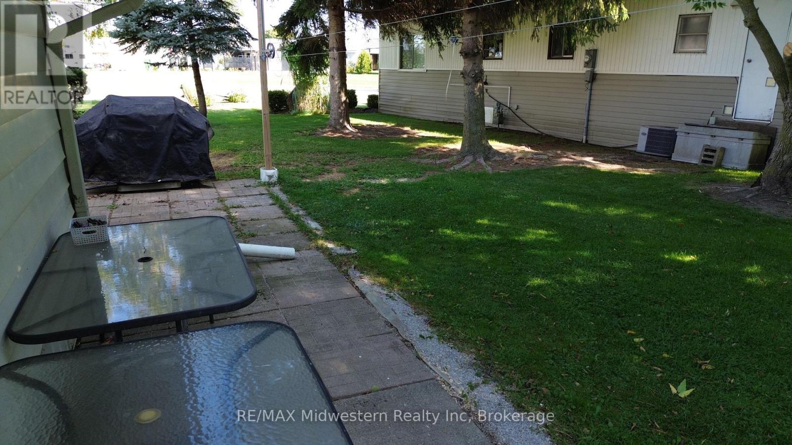 15 - 450 Tremaine Avenue E, North Perth, Ontario  N4W 3G9 - Photo 17 - X12395161