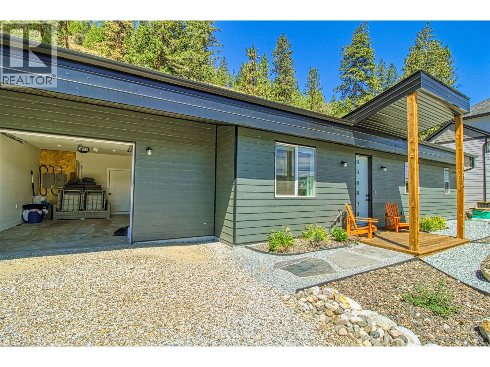 7250 Fintry Delta Road, Fintry, British Columbia  V1Z 3V1 - Photo 11 - 10362454